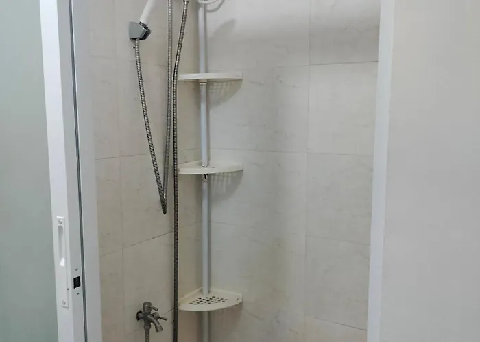 Apartment 5th Floor Tower A 1-bedroom Unit With Unlimited Internet Access And Netflix *